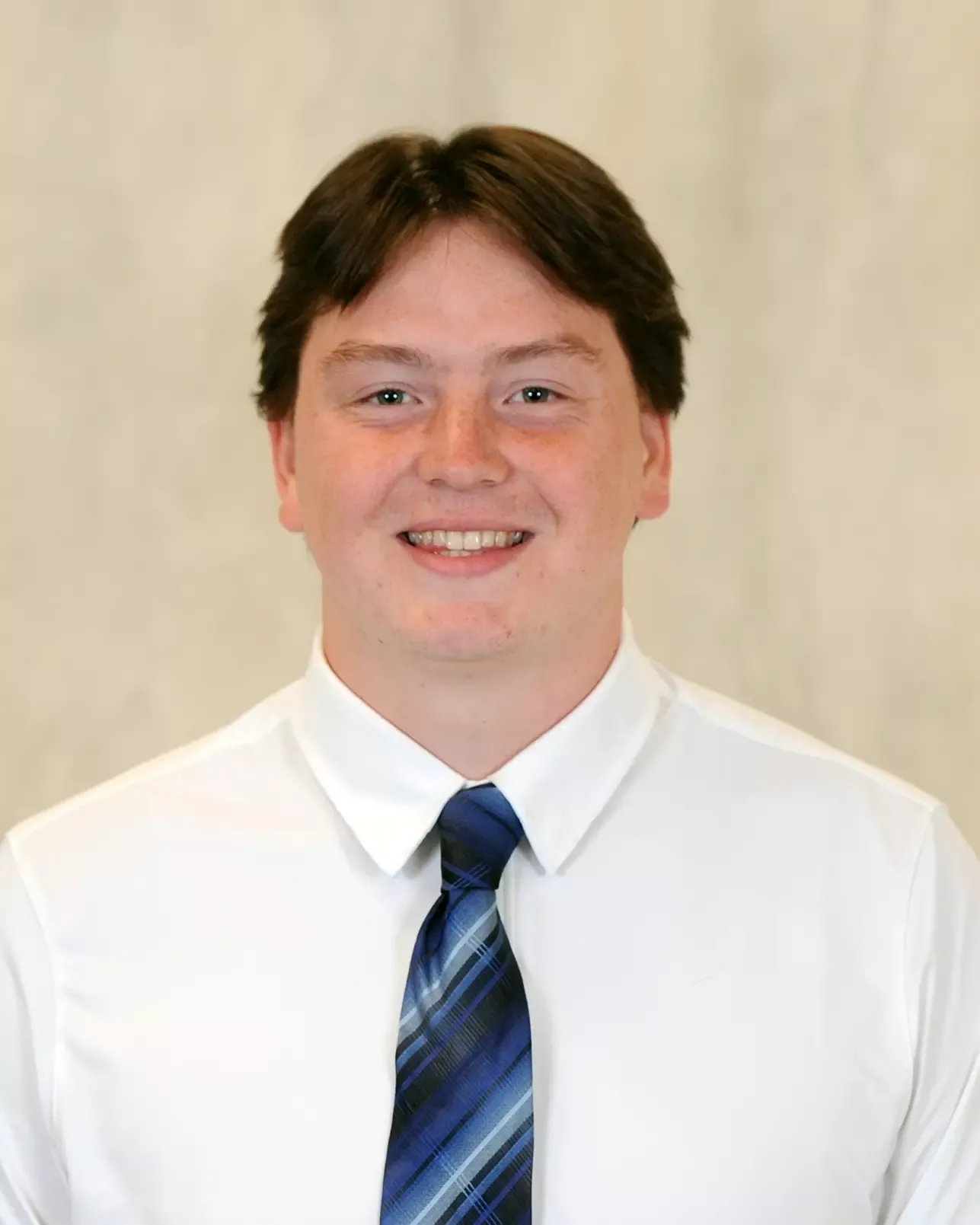 Kaden Becker, Football, Carleton College