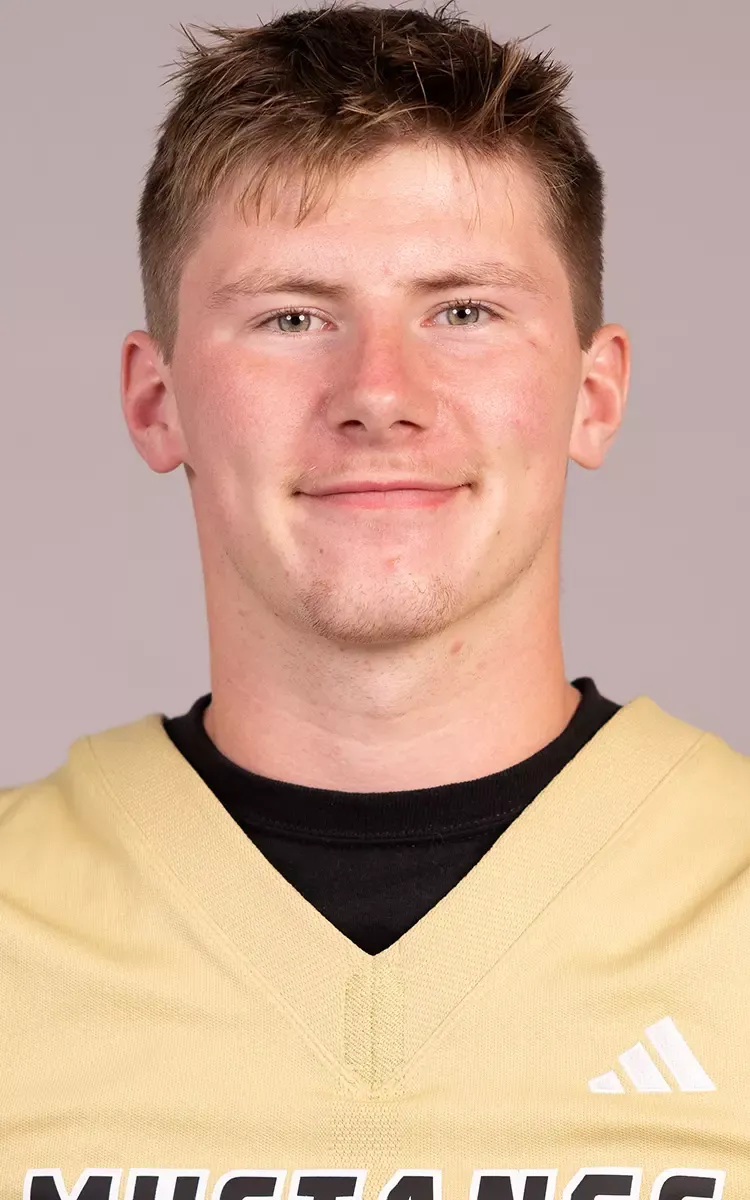 Easton Taylor, Football, undefined