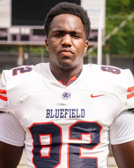 Isaiah Diggs, Football, undefined