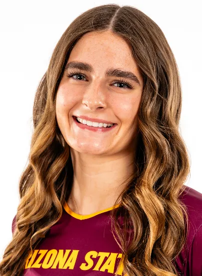 Elle Mottola, Volleyball, undefined