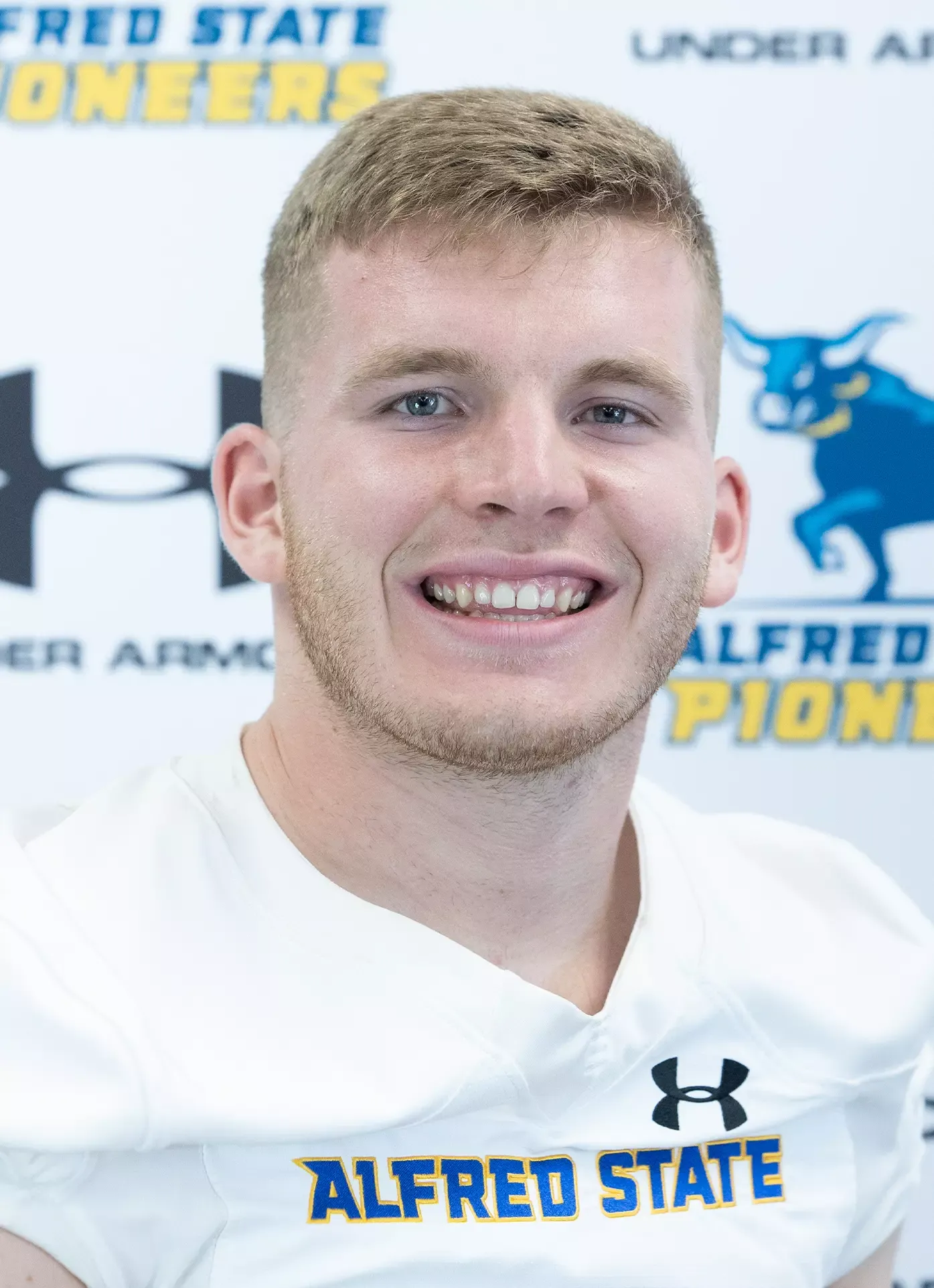William Slavinski, Football, undefined