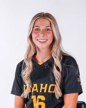 Tori Peters, Soccer, undefined