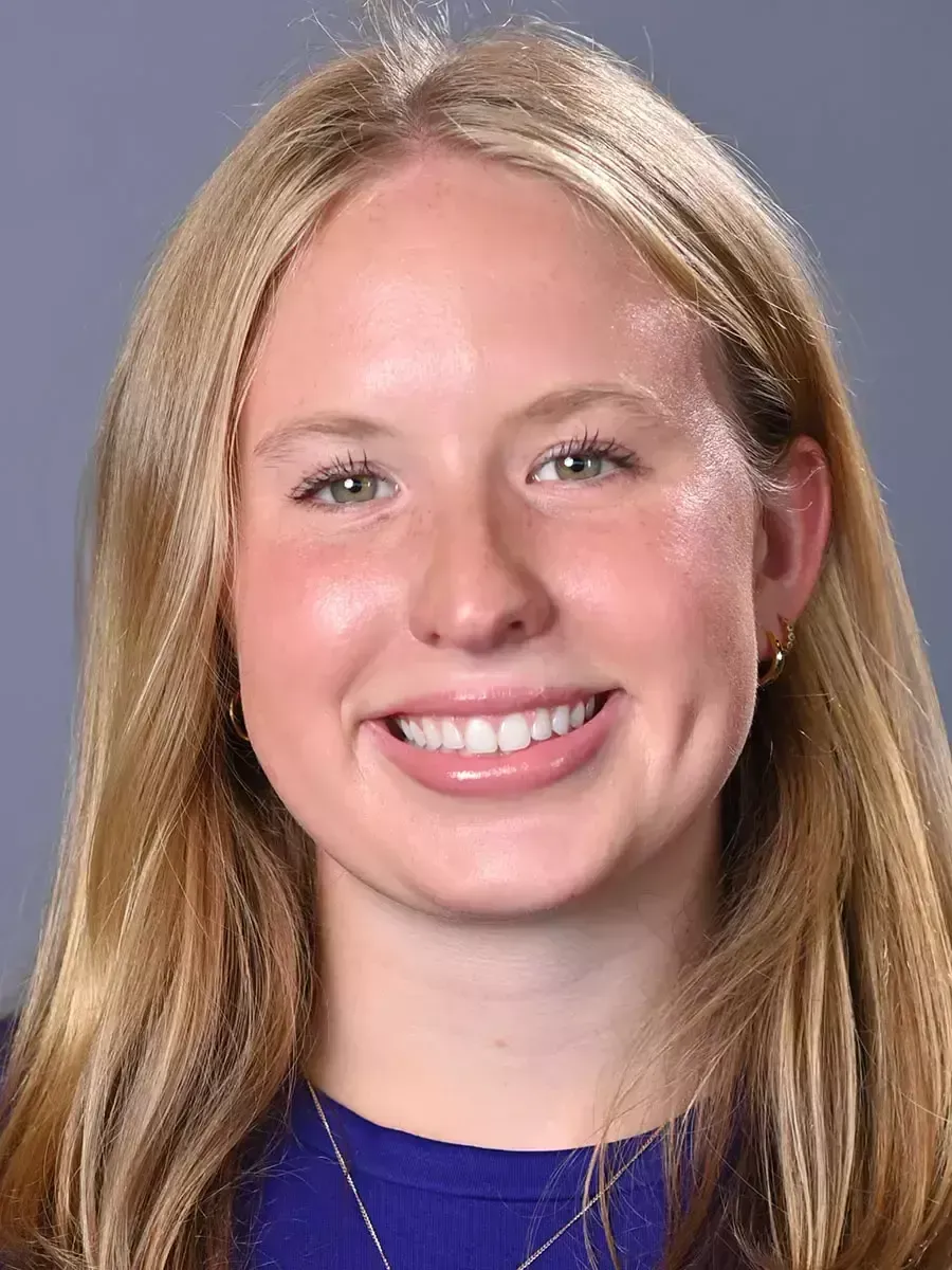 Kat Anticev, Swimming & Diving, College of the Holy Cross