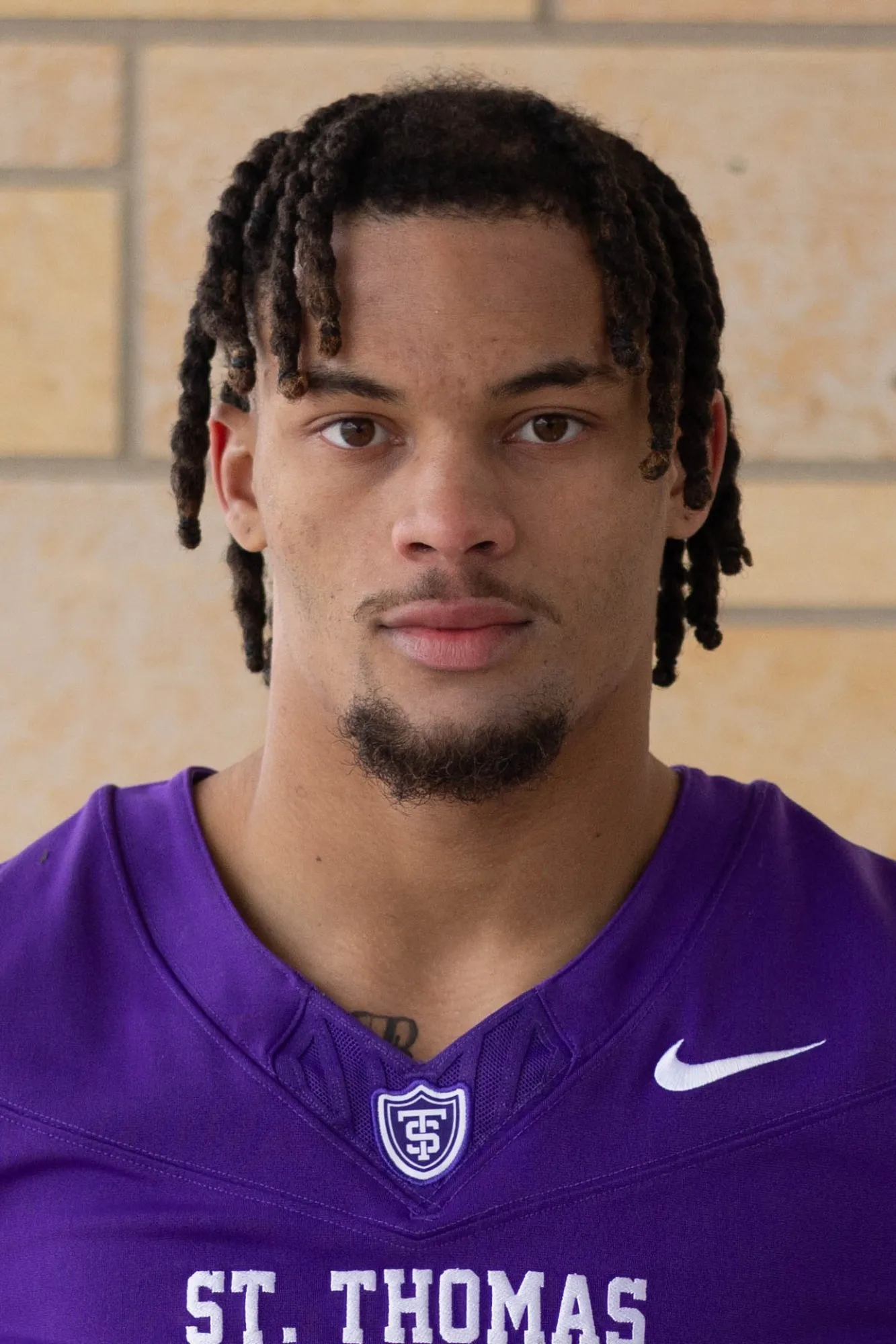 Kyle Winchester, Football, undefined