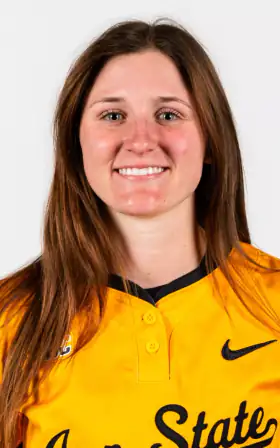 Julia Girk, Softball, undefined