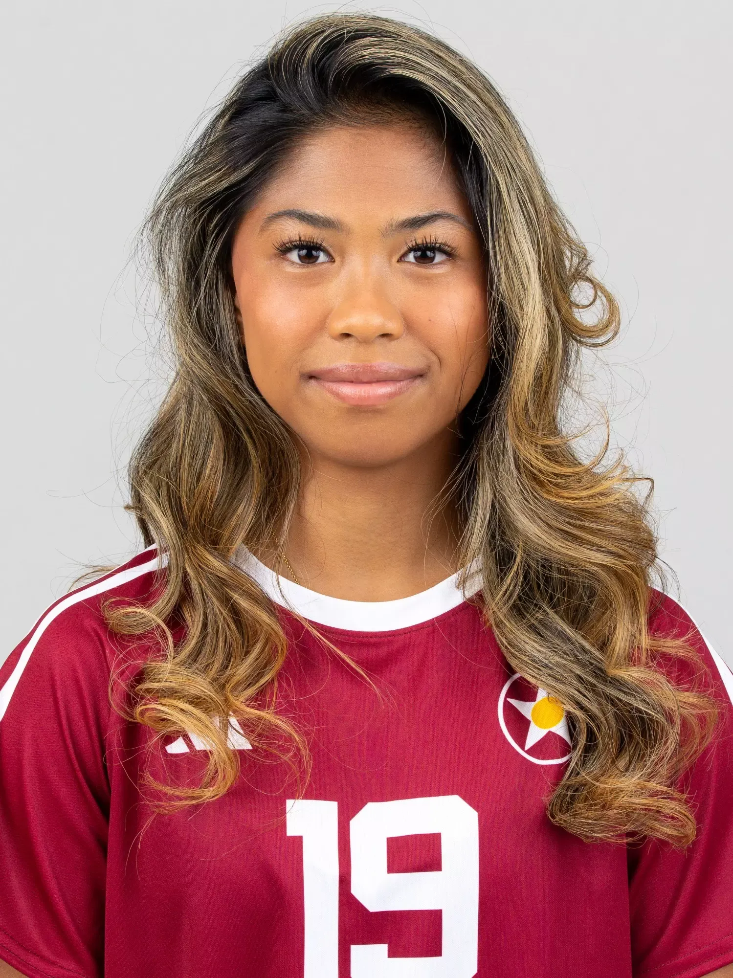 Maria Thania Gealon, Soccer, undefined