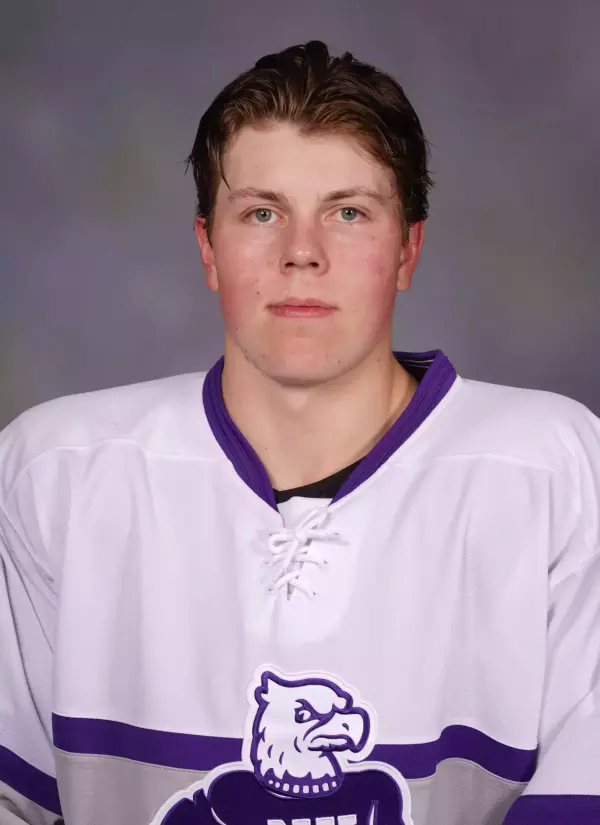Marshall Finnie, Hockey, Niagara University