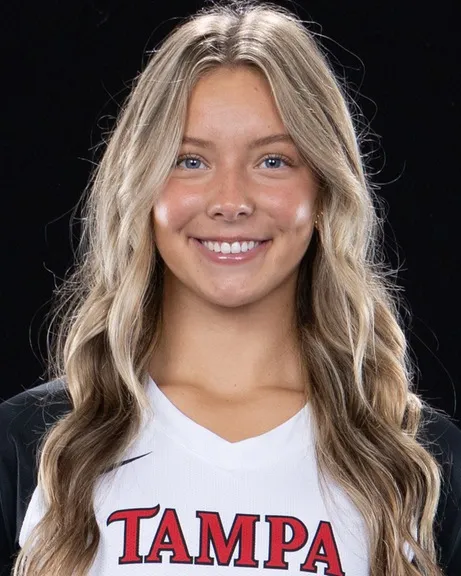 Julia Lozowski, Soccer, undefined