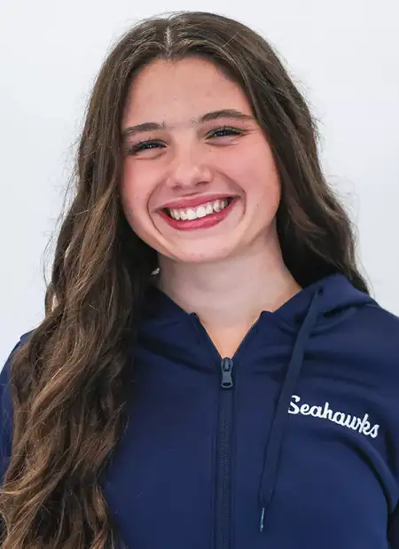 Amelia Betancourt, Swimming & Diving, University of North Carolina Wilmington