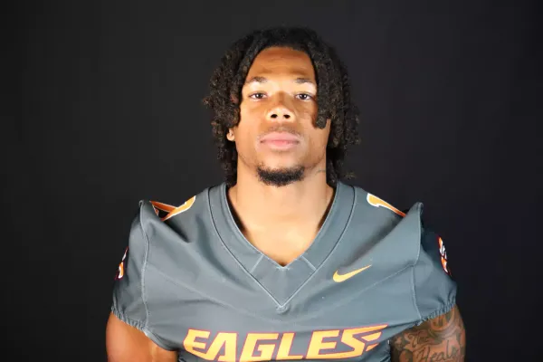 Rashaun Mitchell, Football, Post University