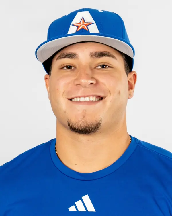 Harold Laracuente, Baseball, University of Texas at Arlington