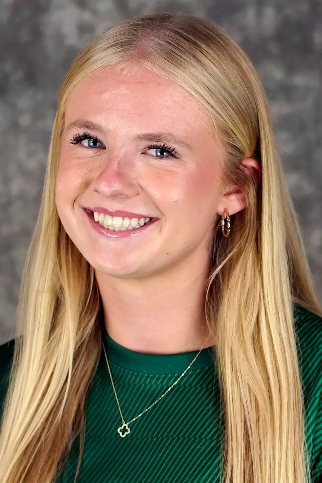 Peyton Dunbar, Soccer, undefined