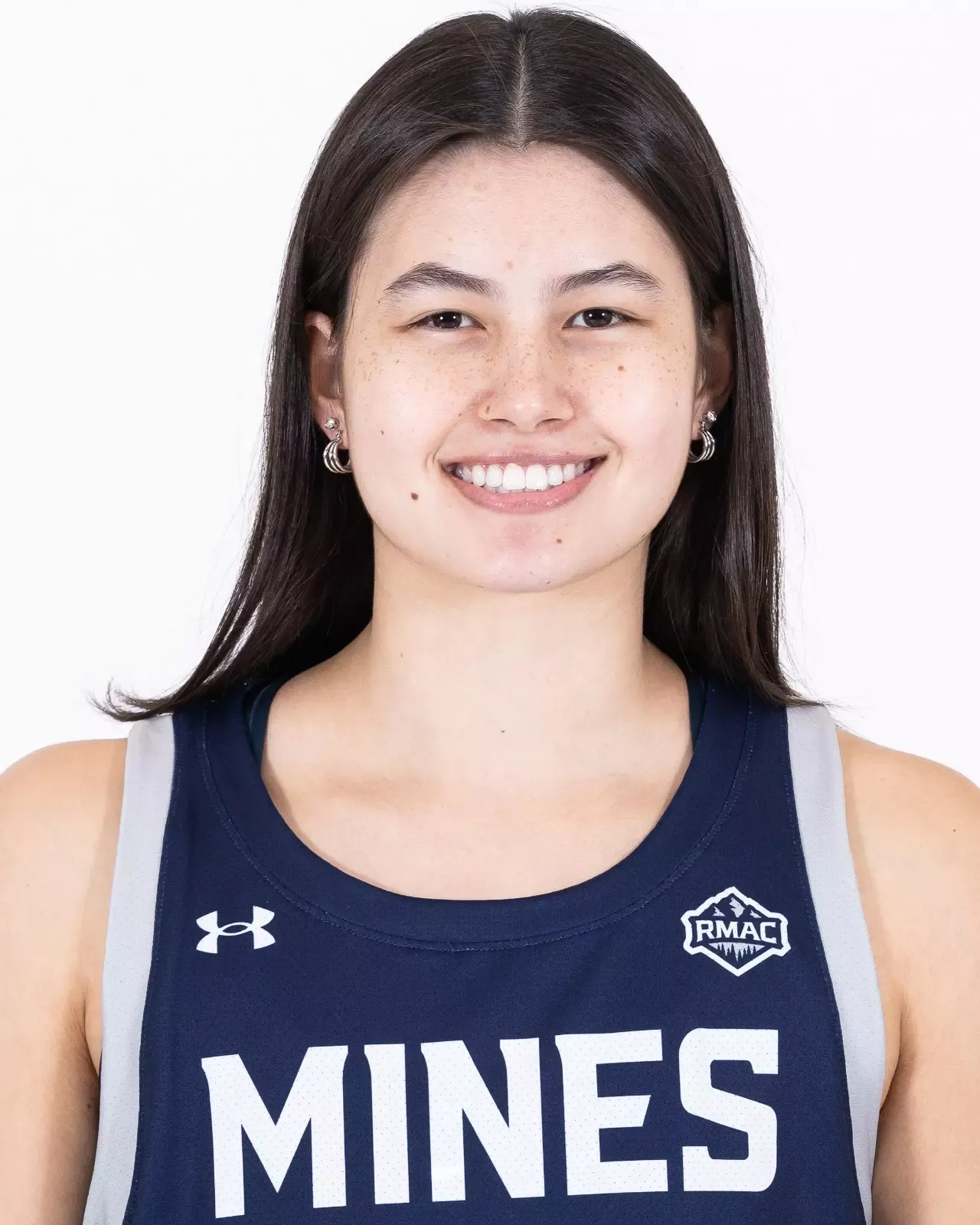 Emma Sixta, Basketball, undefined