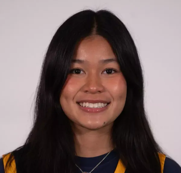 Emily Bouaphanh, Basketball, Dominican University