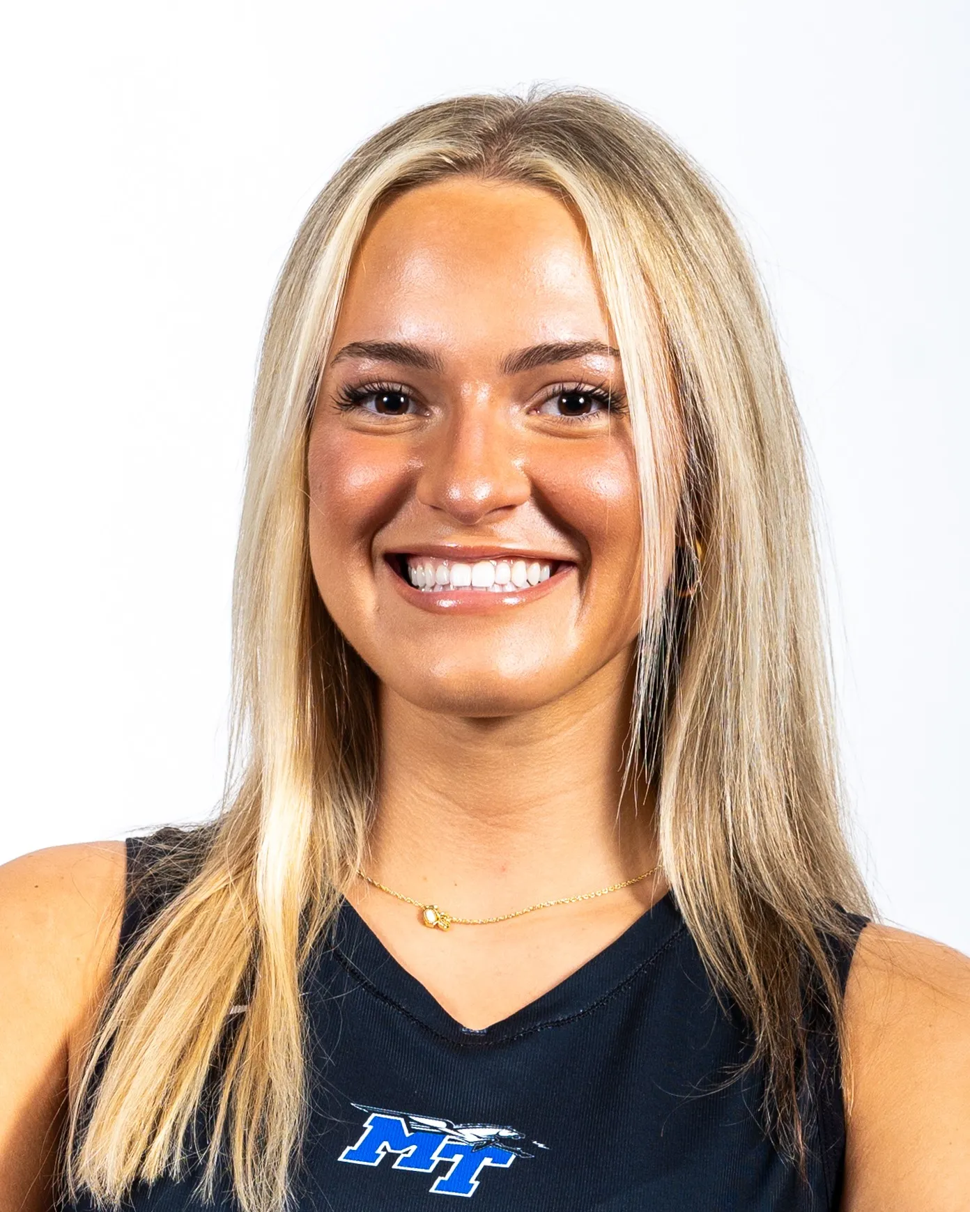 Ellie Watts, Volleyball, undefined