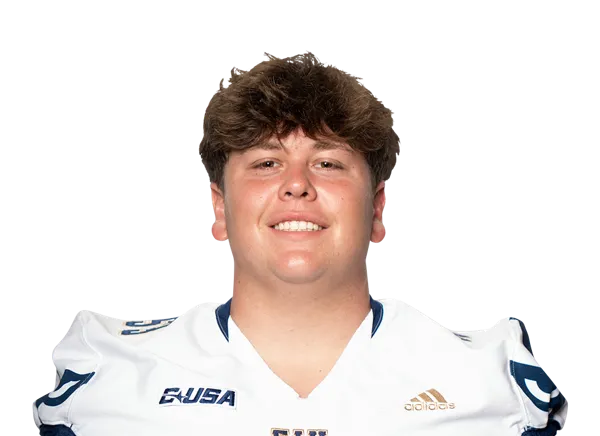 Nathan Tveit, Football, undefined