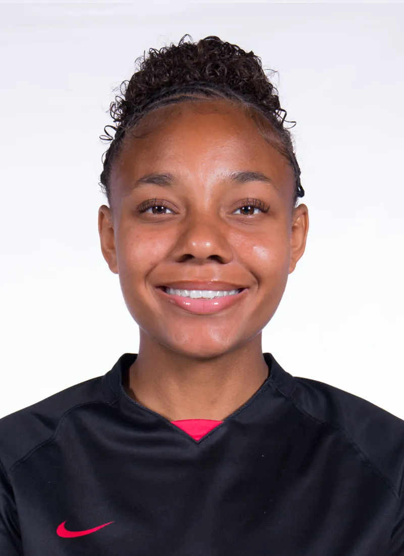 Madyson Bentil, Soccer, undefined