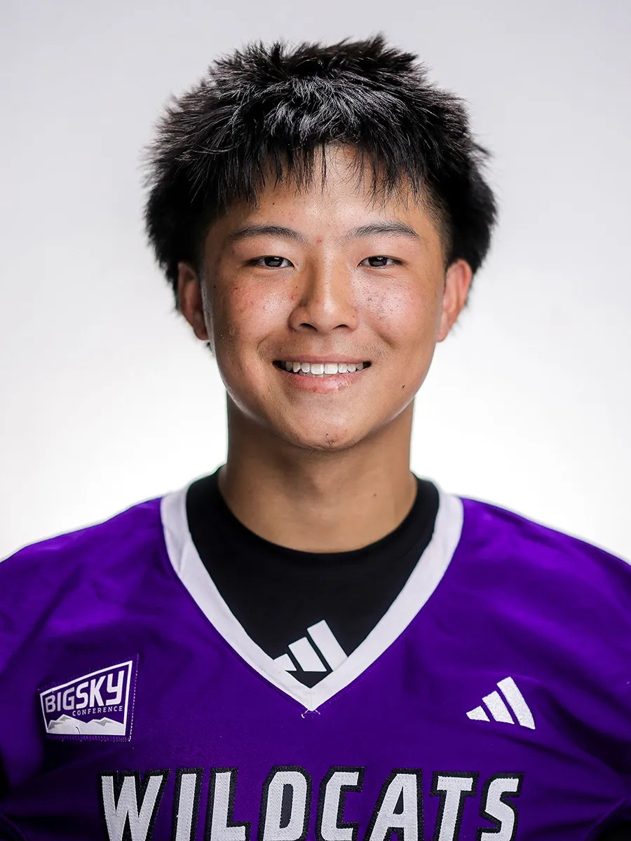 Oliver Chan, Football, undefined