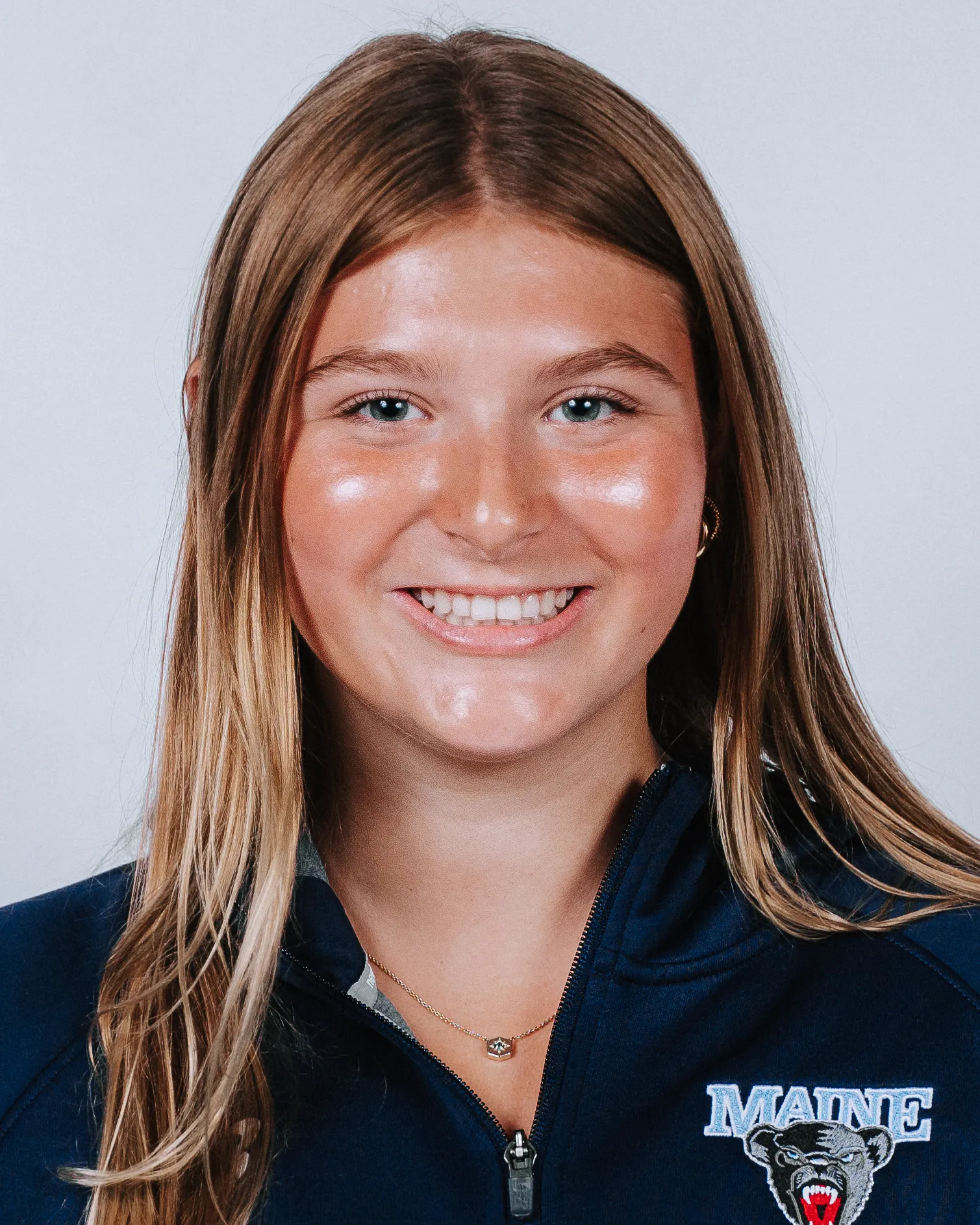 Ellie Smith, Swimming & Diving, University of Maine