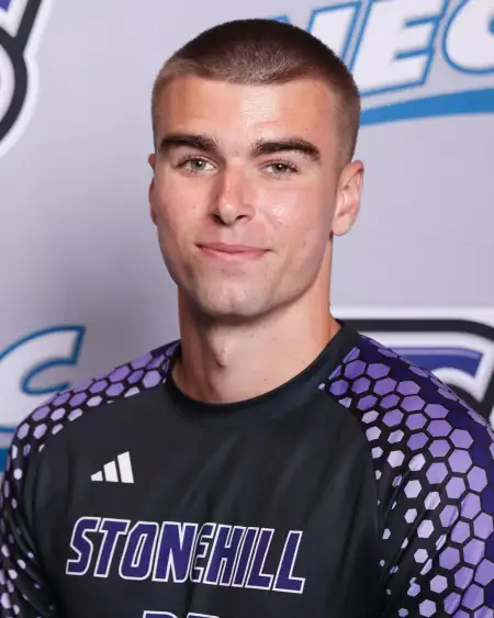 Finn Schueler, Soccer, Stonehill College