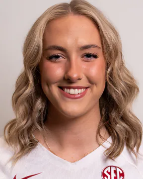 Elise Hani, Volleyball, undefined