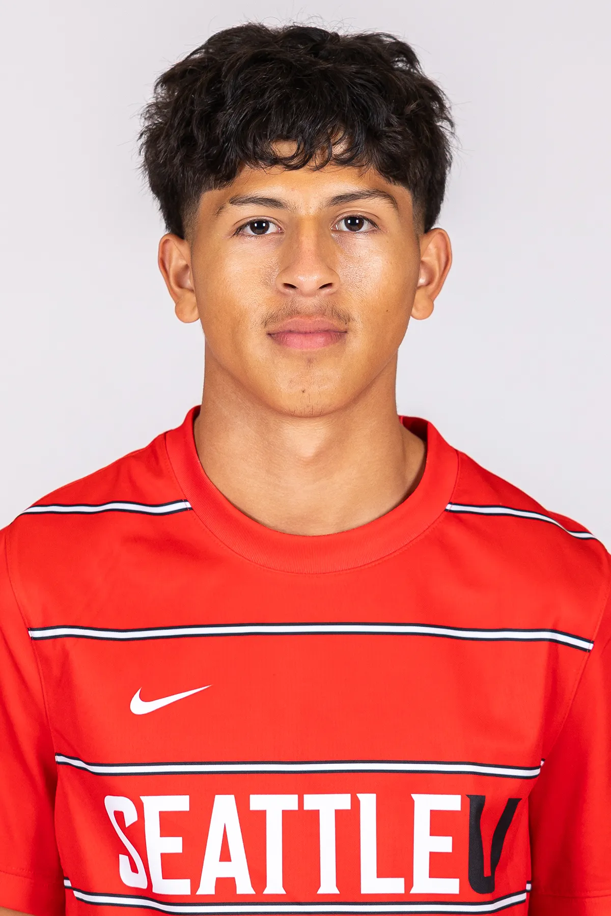 Leo Flores, Soccer, Seattle University