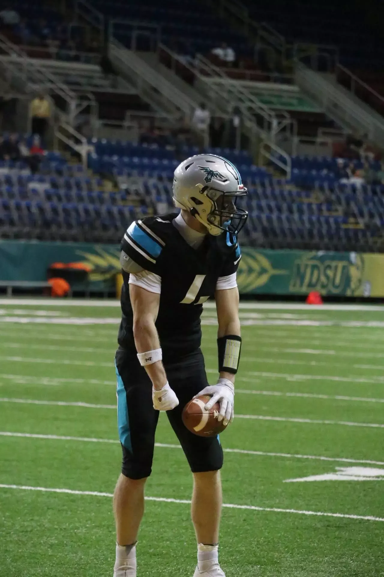 Tanner Stech, Football, undefined