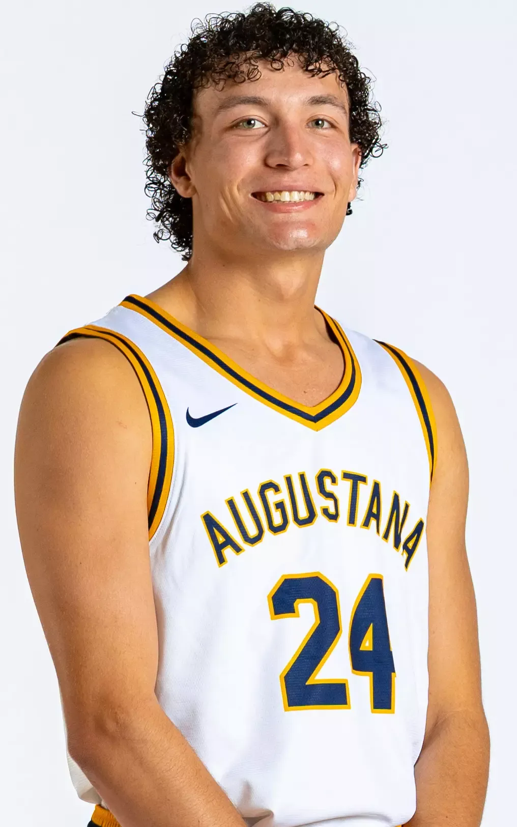 Hayden Brown, Basketball, Augustana College