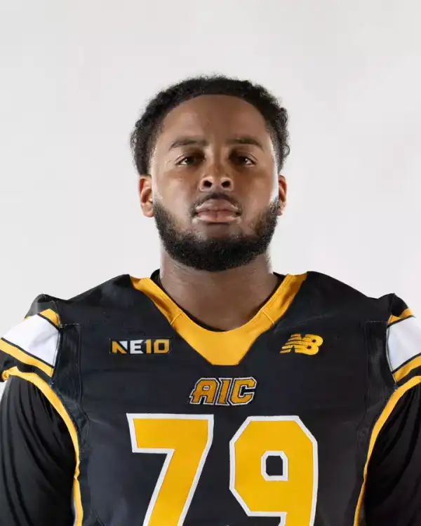 Tyler Thomas, Football, American International College