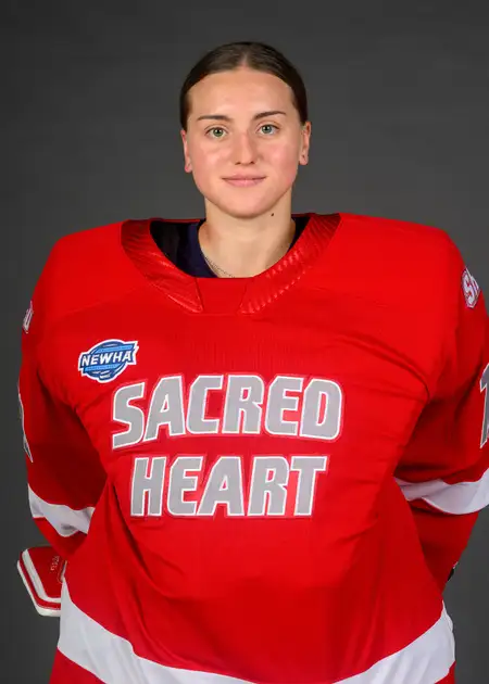 Barbora Dalecka, Hockey, Sacred Heart University
