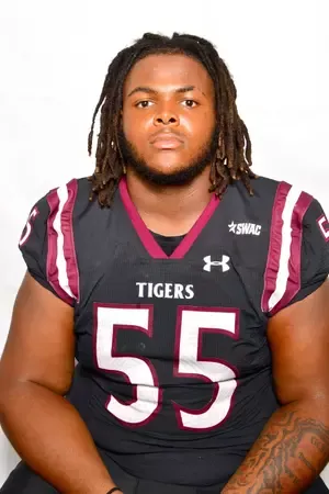 Jayden Daniels, Football, undefined