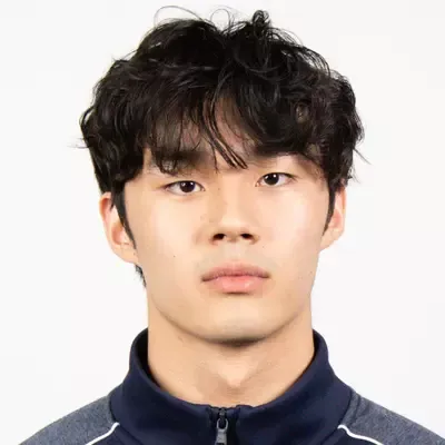 Daniel Lee, Fencing, Yale University