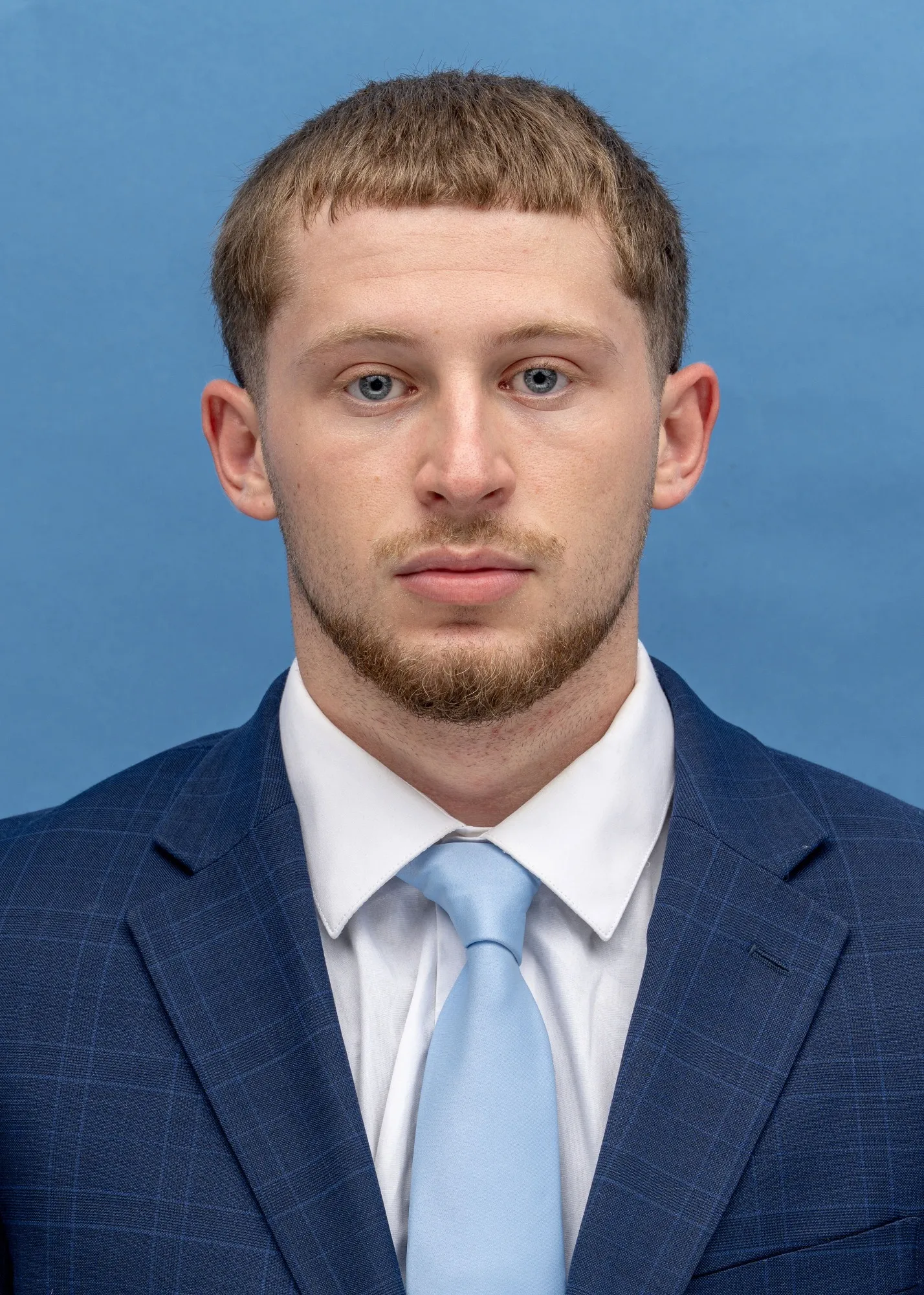 Levi Robins, Football, undefined