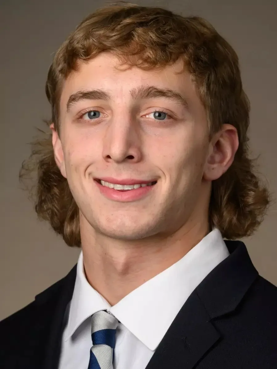 Luke Reynolds, Football, undefined