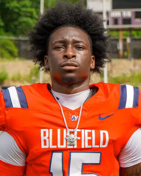 Elvis Yendeh, Football, undefined