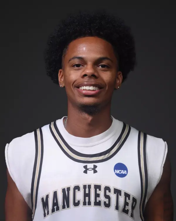 Ladarius Wallace, Basketball, Manchester University