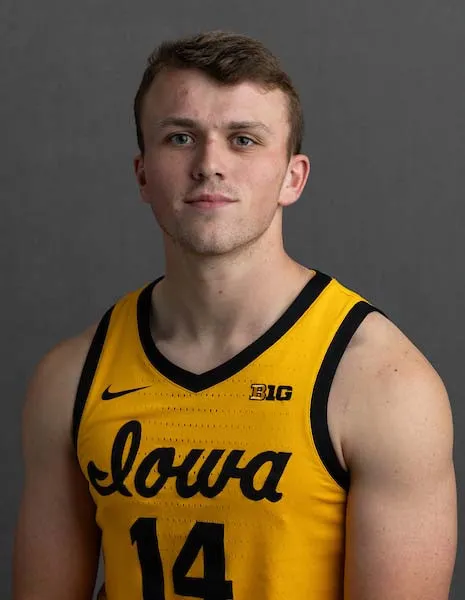 Carter Kingsbury, Basketball, undefined