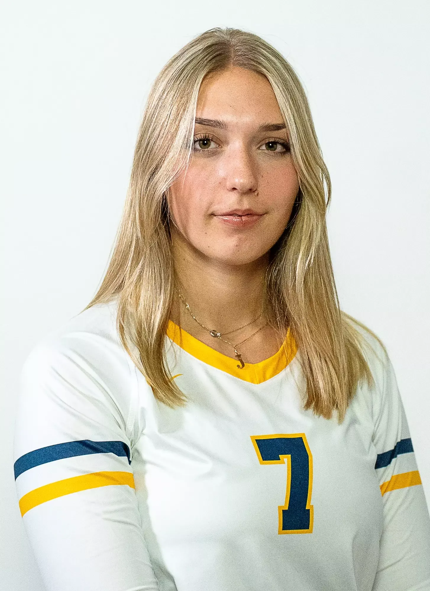 Julia Lenik, Volleyball, Canisius University