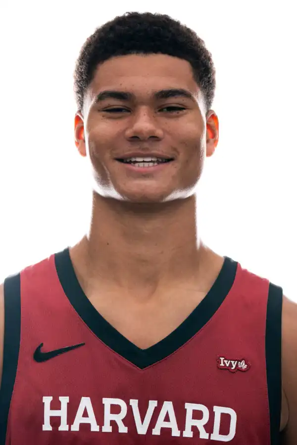 Julian Adigun, Basketball, Harvard University