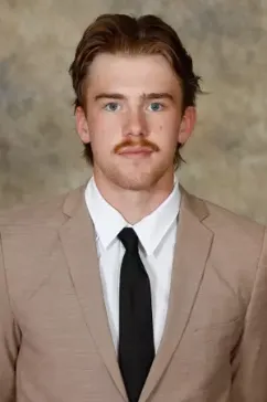 Max Hildebrand, Hockey, undefined