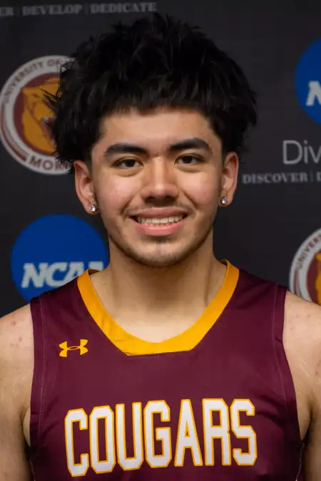 Necolis Begay, Basketball, University of Minnesota Morris