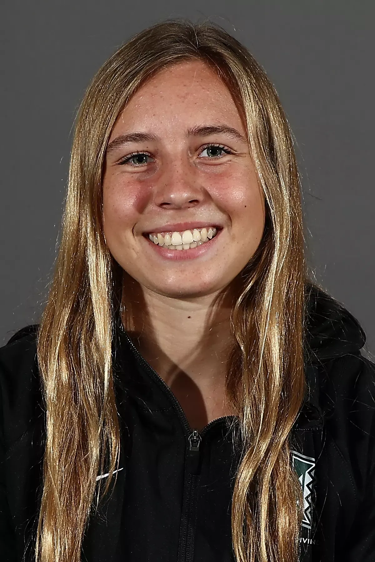 Avery Coates, Swimming & Diving, University of Hawai'i