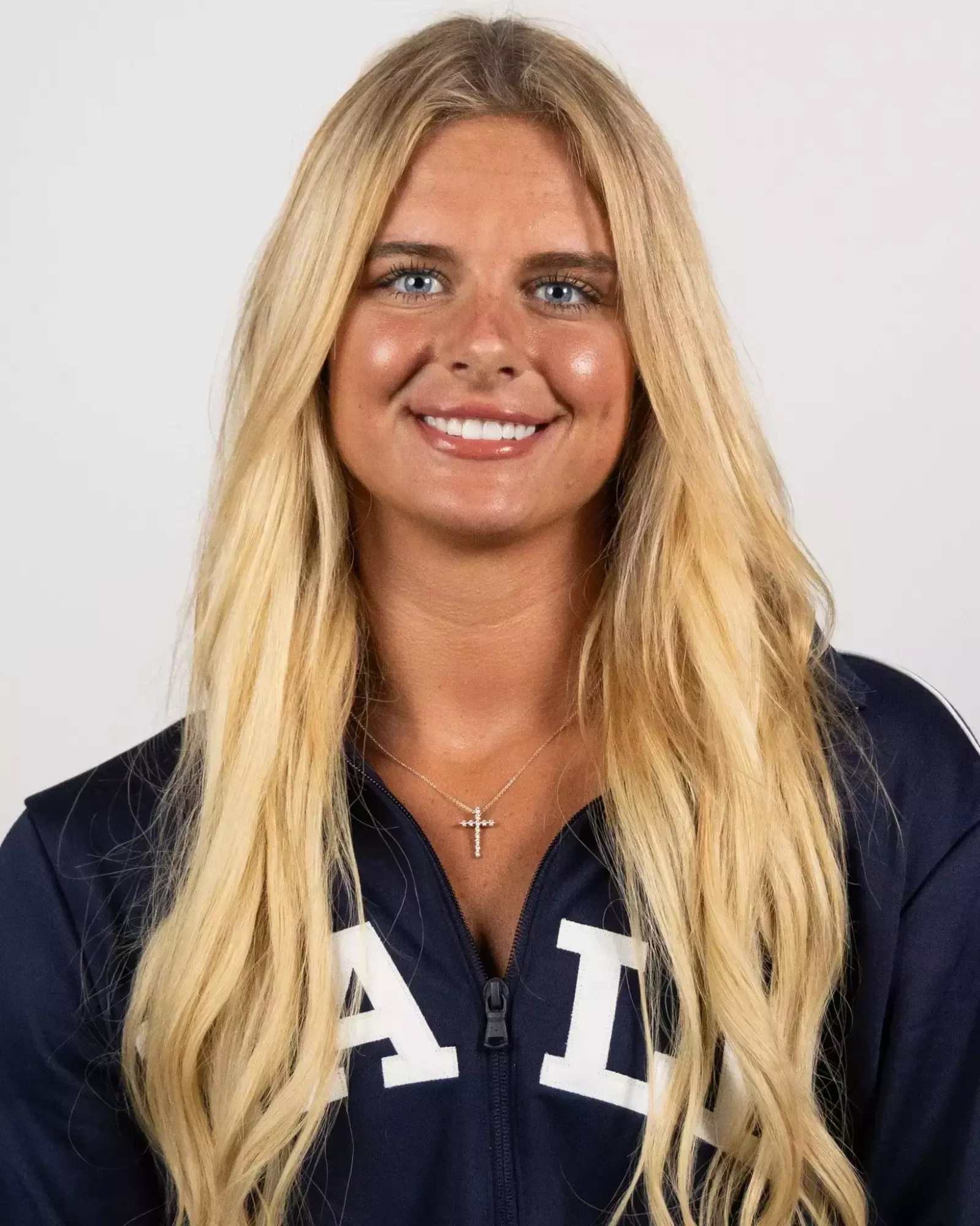 Sara Plunkett, Swimming & Diving, Yale University