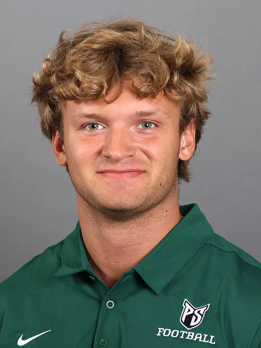 Oliver Macy, Football, undefined