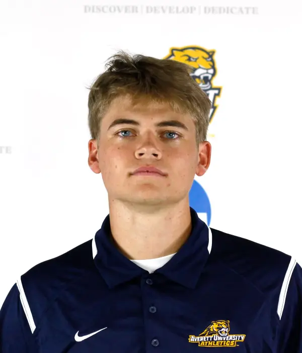 Winston Lee, Football, Averett University