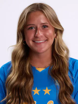 Julia Molnar, Soccer, undefined