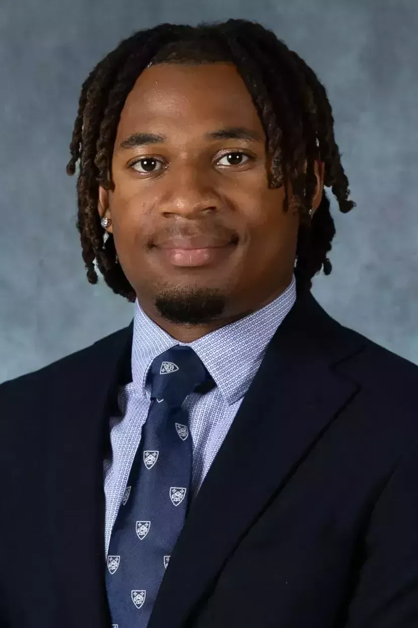 Amir Arnold, Football, undefined