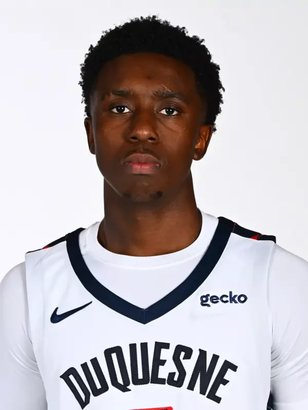 Zoje Owinje, Basketball, Duquesne University