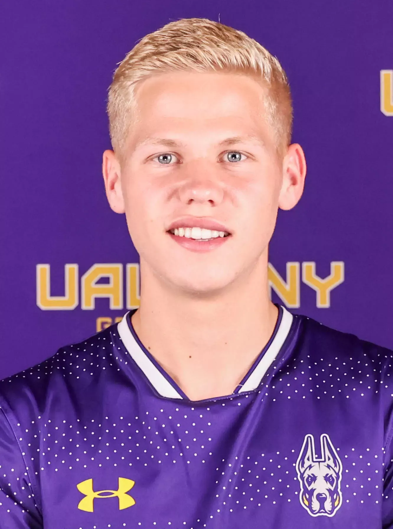 Alexander Clive, Soccer, undefined