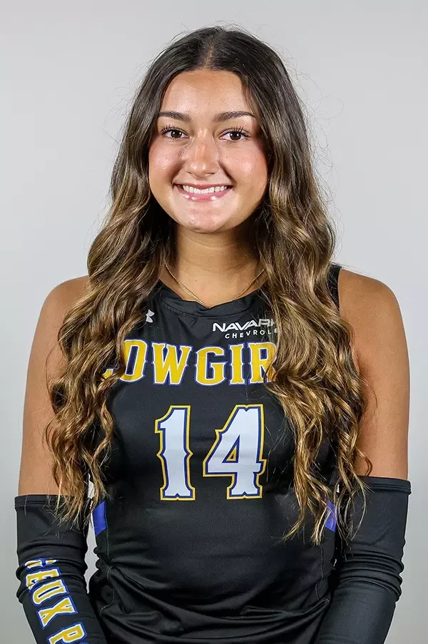 Gaby Santiago, Volleyball, McNeese State University